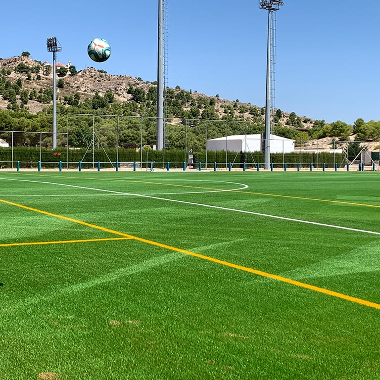 Grama artificial campo de fútbol 02